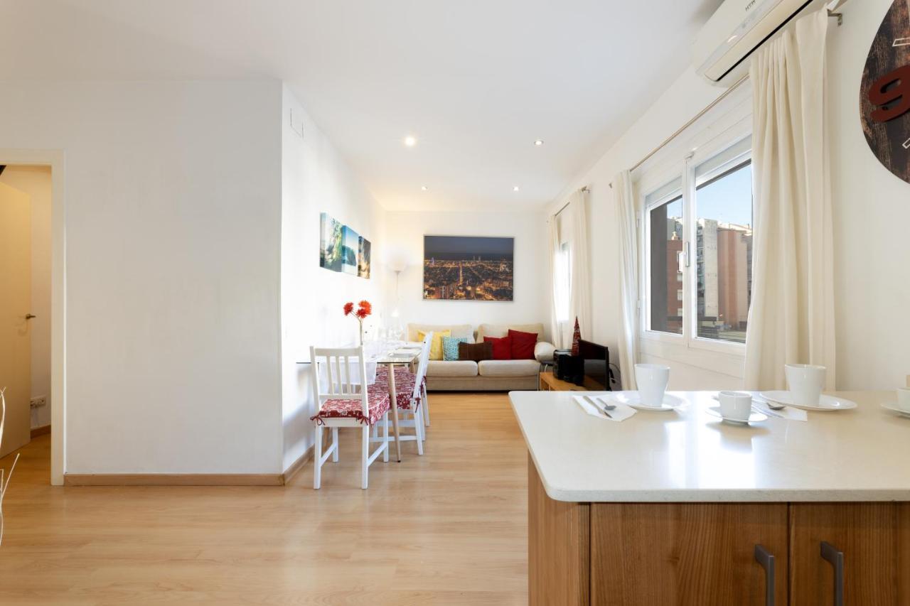 Cute Apartment In Sants Station With Hbo & Alexa & Ac Barcelona Exterior photo